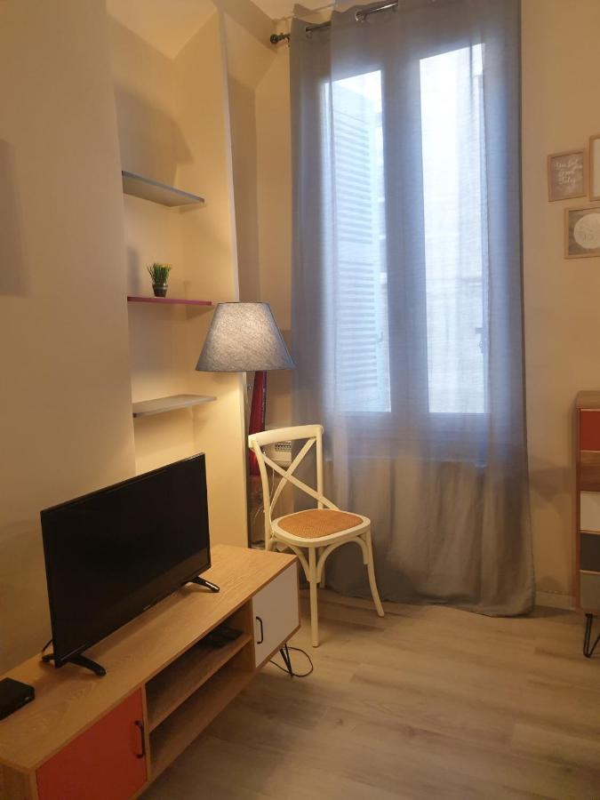 Modern Studio Centre Ville D'أفينيون المظهر الخارجي الصورة