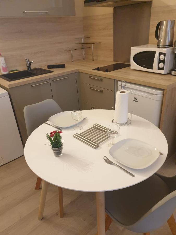 Modern Studio Centre Ville D'أفينيون المظهر الخارجي الصورة
